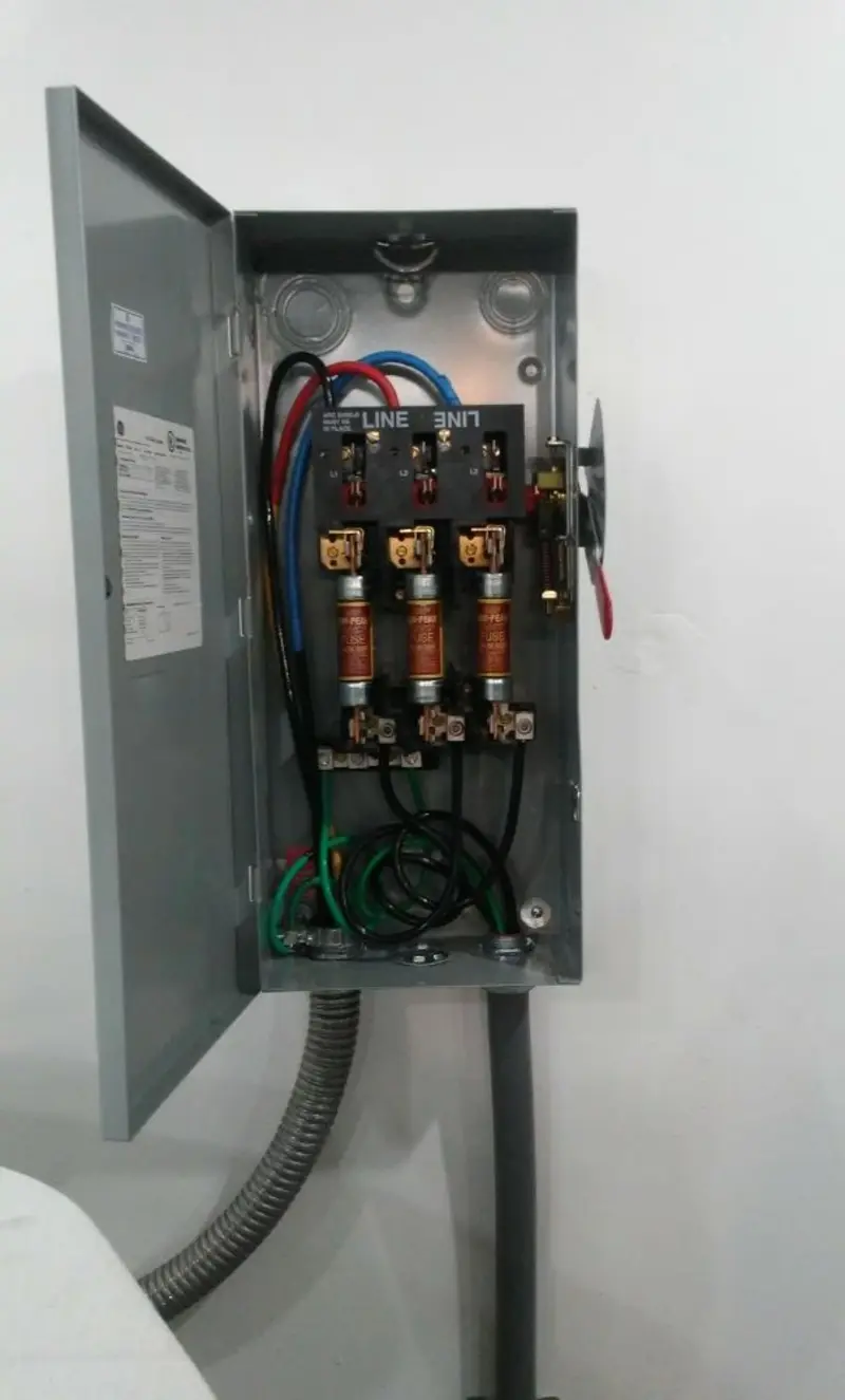 Three-phase disconnect switch installed for Electrical Wiring & Rewiring in Firestone